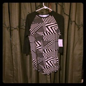 BNWT size small Lularoe Randy